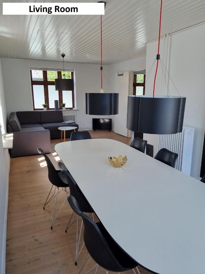 Taet Pa Centrum & Mch/Boxen - Huset Nr. 11 Гернінг Екстер'єр фото